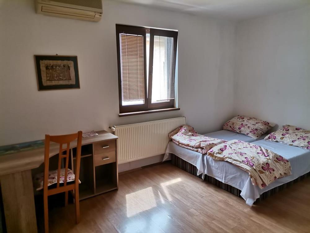 Anh' Private Rooms For Tourist Bratislava Luaran gambar